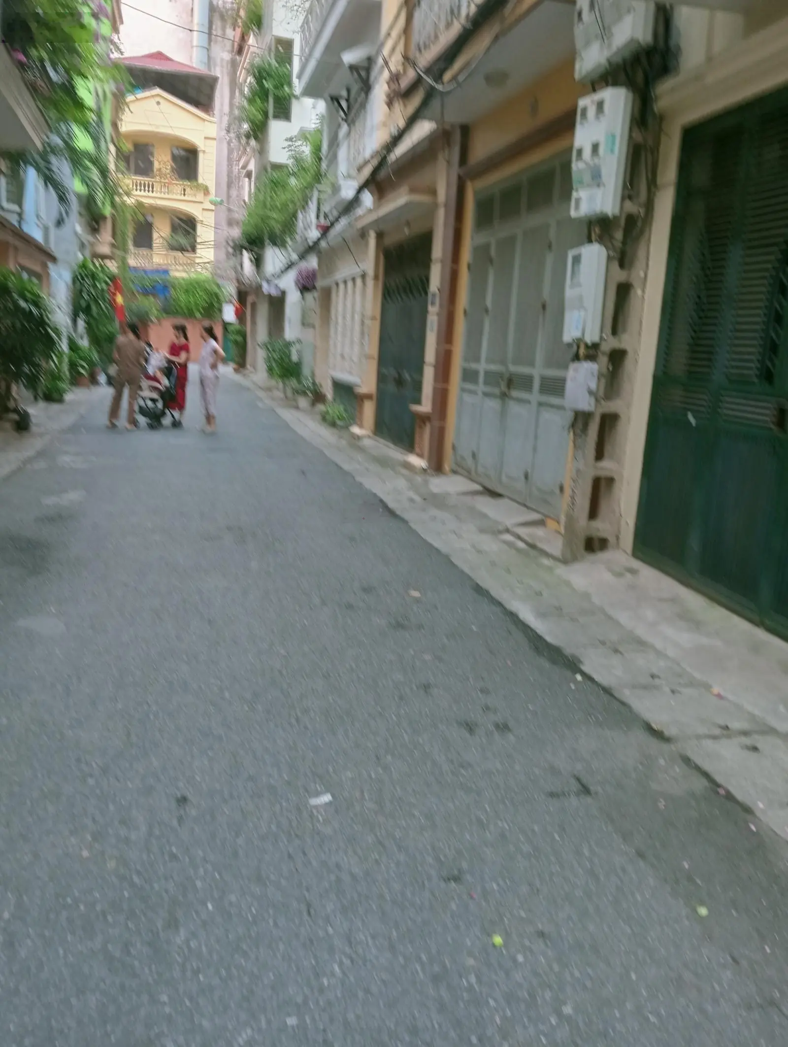Bán nhà đẹp ngõ Phố Thanh Nhàn Hà Nội DT 75m2 7 tầng MT 7m giá 25,5 tỷ nhà đẹp vị trí trung tâm