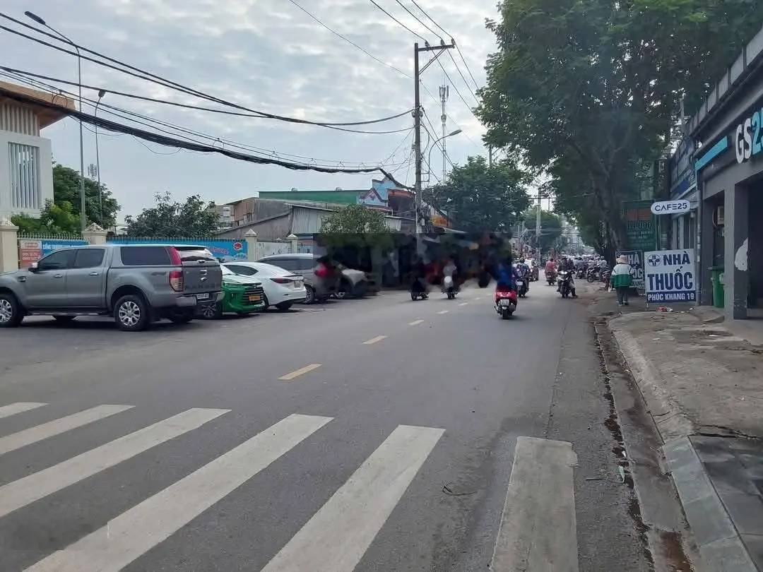 Cần bán gấp nhà mặt tiền kinh doanh buôn bán sầm uất tại đường số 8 phường Linh Xuân tp thủ đức