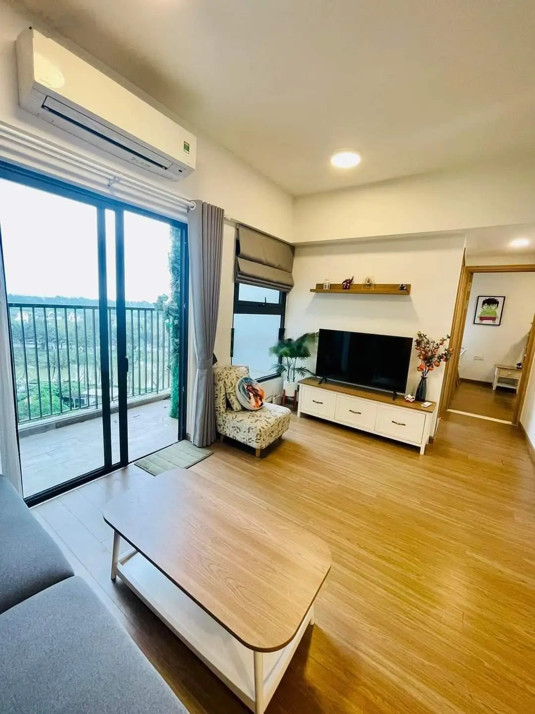 Chính chủ gửi bán gấp căn rẻ đẹp Aqua Bay Ecopark 63m2 giá 2,25 tỷ bao phí