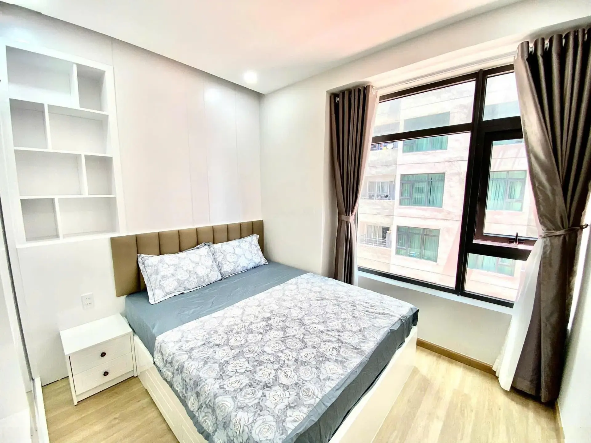 Bán căn góc Mường Thanh Viễn Triều, , Nha Trang, căn 520 toà 1B giá 2tỷ 280, 67m2, Full nội thất