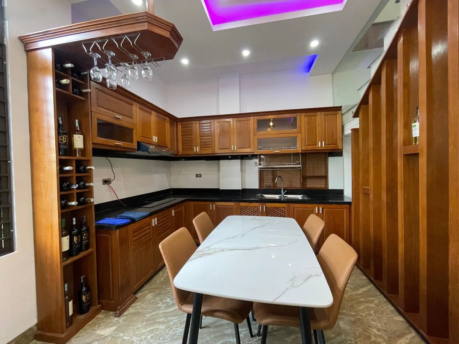 Nhà 4 Tầng đẹp 2MT LÝ TRIỆN & đường THÚC TỀ - Full nội thất xịn