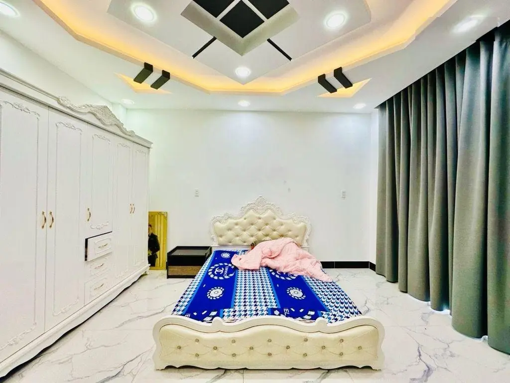 Bán biệt thự An Lạc, ngang bề thế 6m, 5tầng, có thang máy, nhỉnh 10tỷ