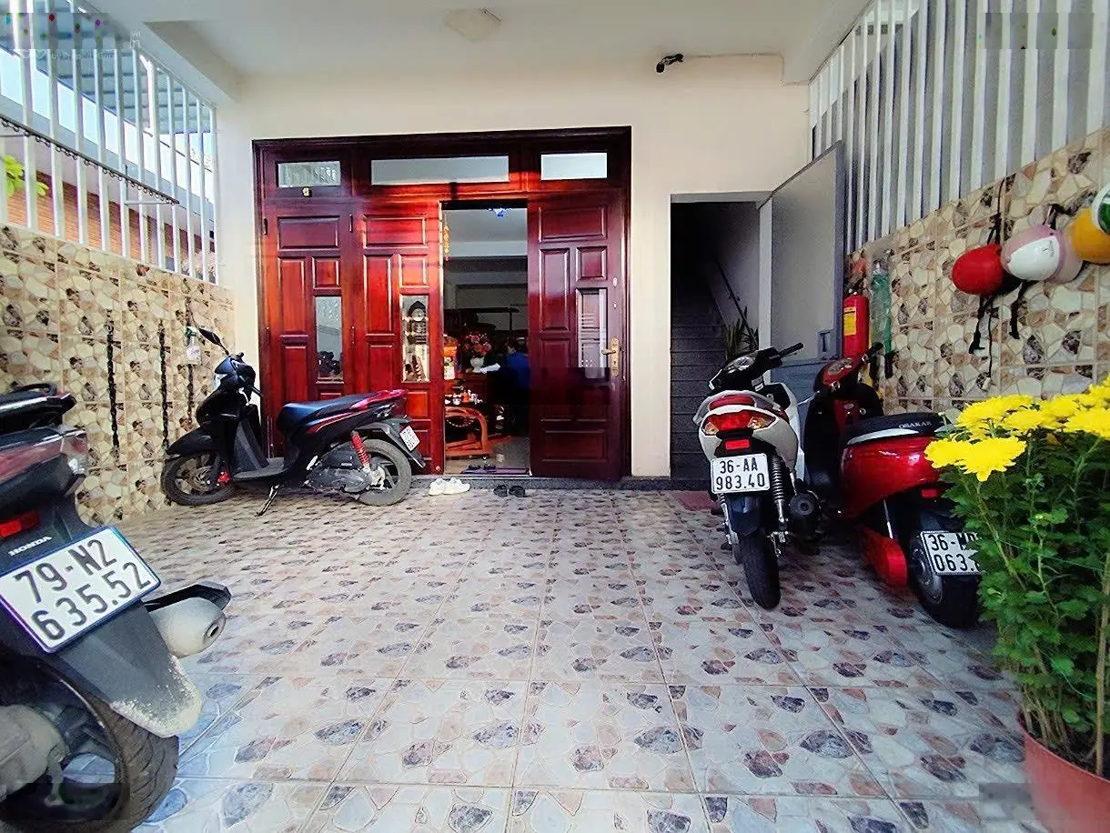 Toà căn hộ hẻm điện biên phủ / vĩnh hoà / nha trang ( view công viên - gần ngay trường cao đẳng dl