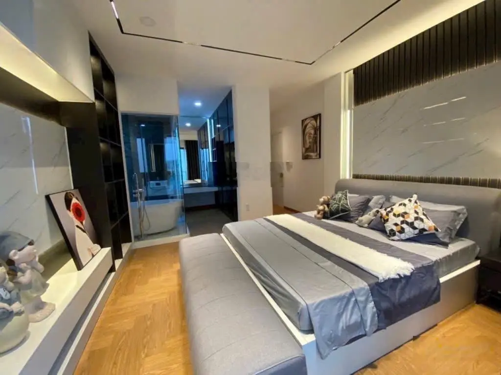 NHÀ ĐẸP LÊ QUANG ĐỊNH , BÌNH THẠNH ; DT 80M2( 7,9 *10,2) ,4 TẦNG , Ô TÔ VÀO NHÀ _ 12,3 TỶ TL