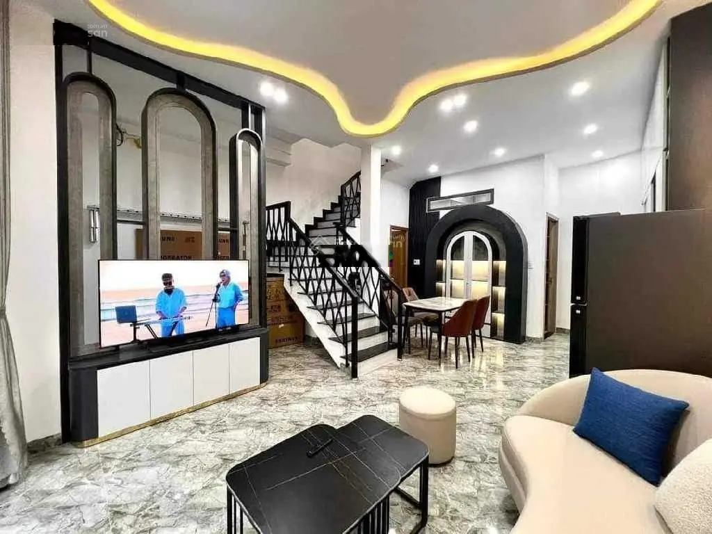 Lê Độ - Diện tích 50m2 - 2 Tầng - Nở Hậu - 3.150 Tỷ