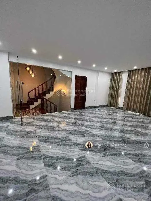 Tòa văn phòng đường Bưởi 68m2 8 tầng thang máy, lô góc, ô tô tránh, mặt tiền 8m, 20.5 tỷ 0973 355 ***