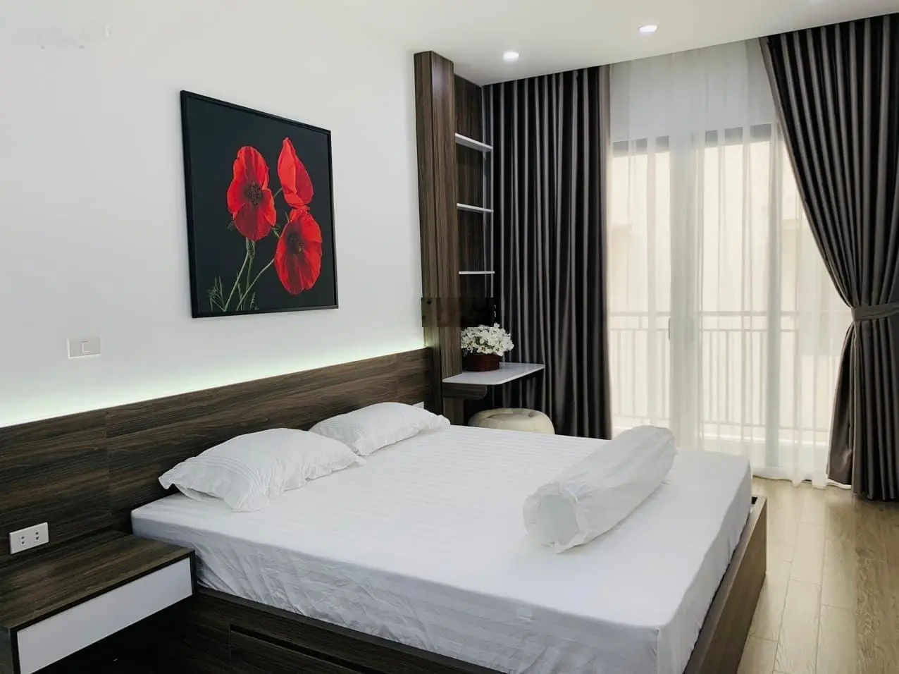 Bán nhà riêng 167 Tây Sơn 52 m2 x 4 tầng Dân xây Phân lô Ô tô đỗ cửa Thang máy nhập khẩu Full đồ