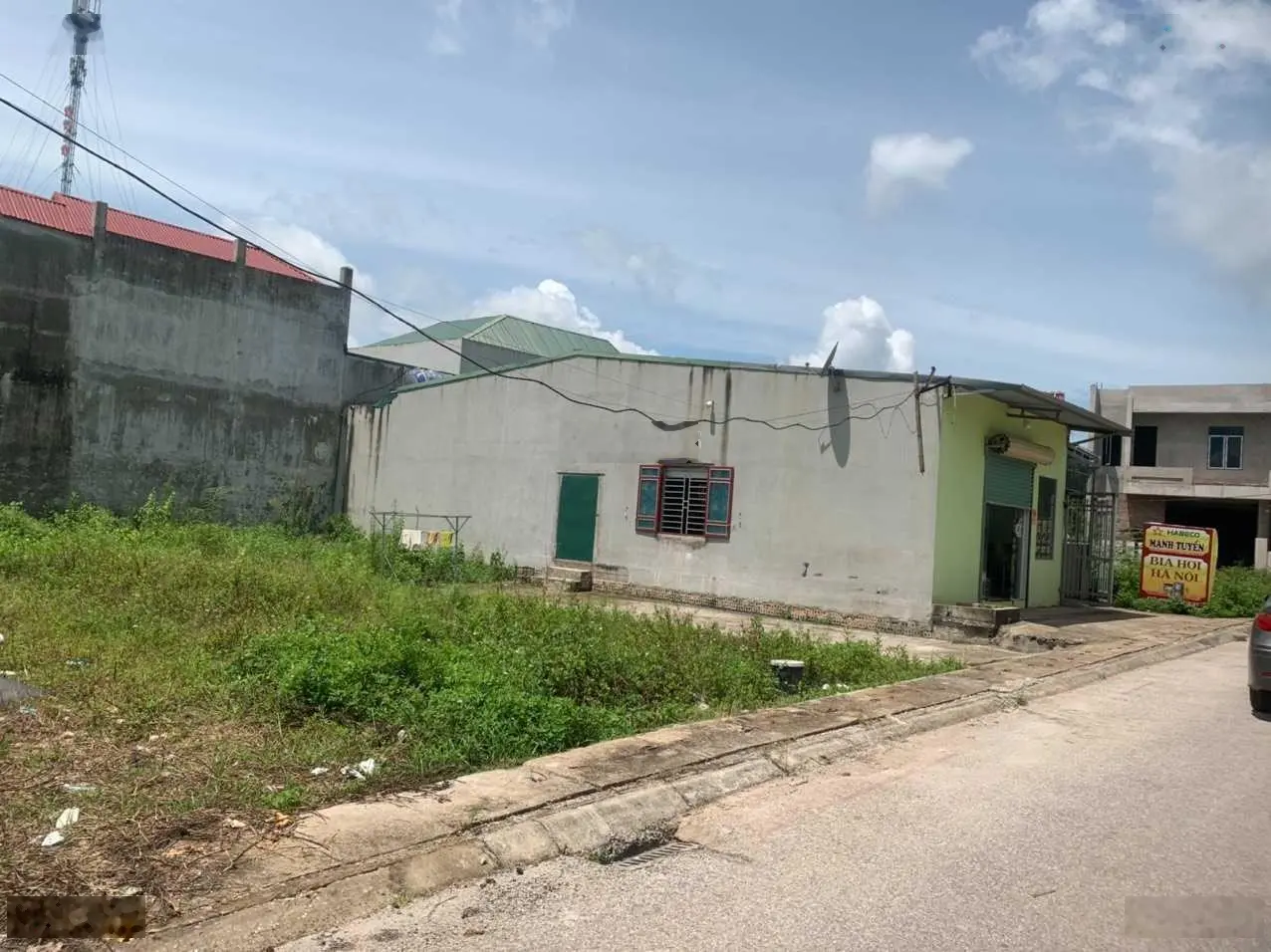 Bán 2 mảnh đất liền nhau phố Bà Triệu 162m2, MT 9m. Giá 2,5 tỷ. Tại thị trấn Triệu Sơn
