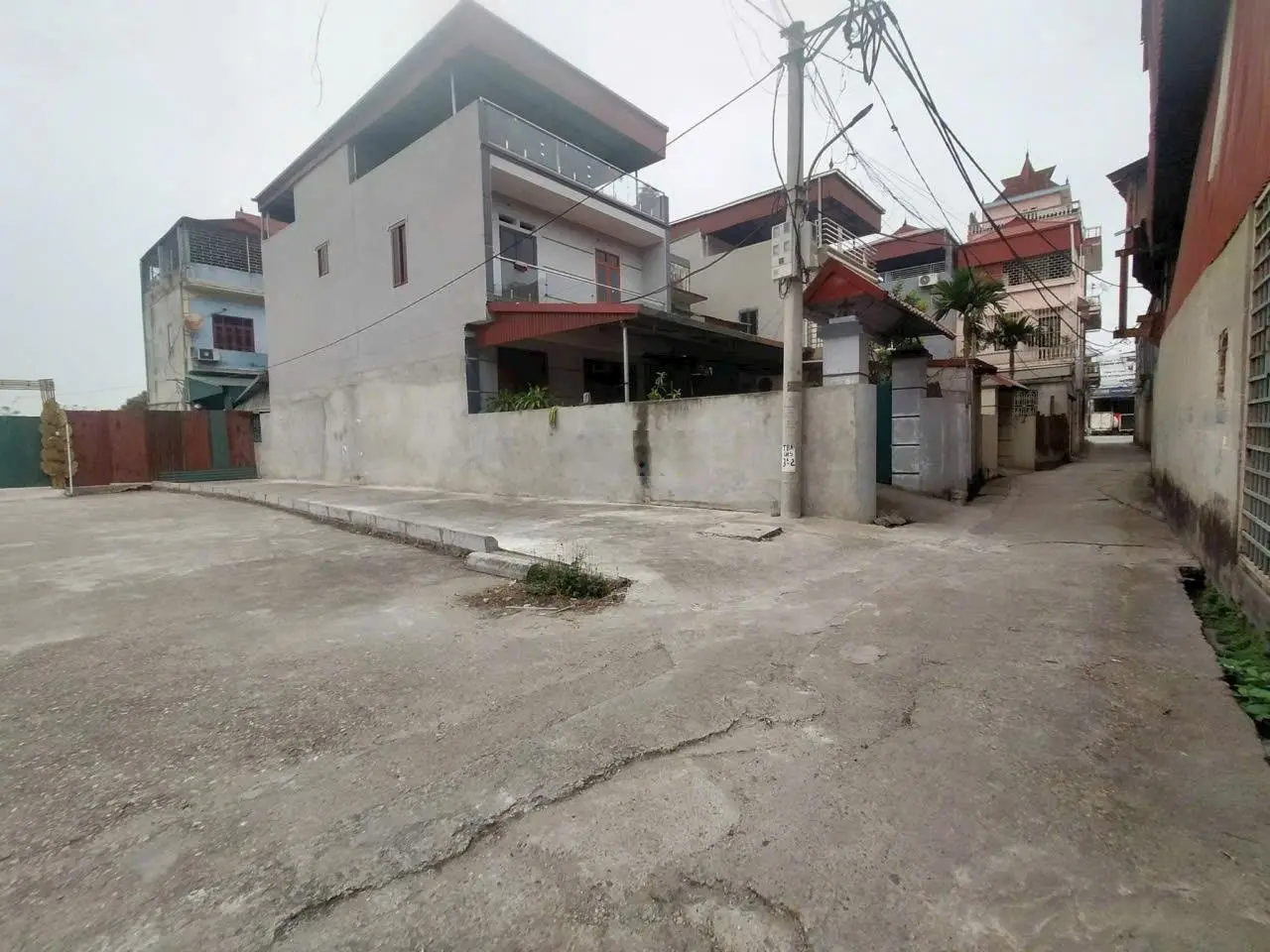 Bán Đất 40m2 - Lộc Hà - Mai Lâm - Đông Anh - Ô tô Prado Ngủ Trong Đất - Nhỉnh 3 tỷ.