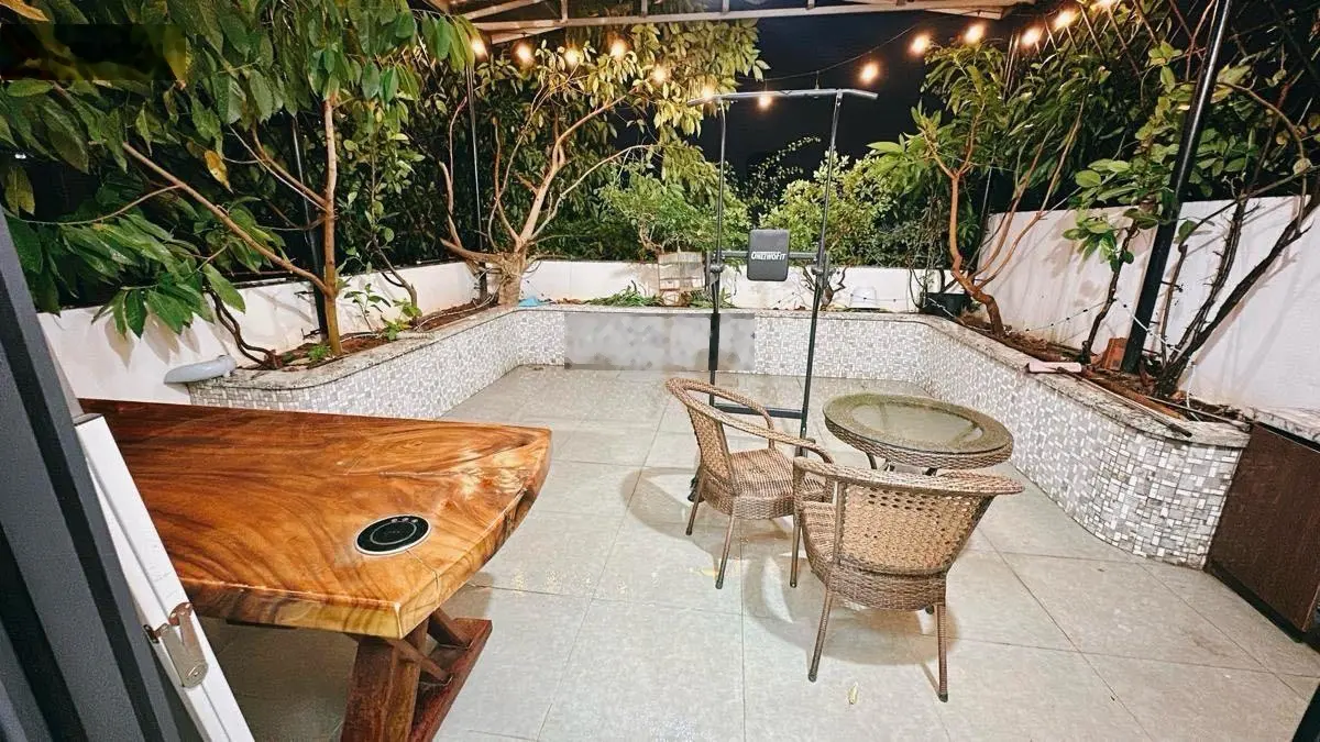 Mua là được! Nghĩa Tân, 2 thoáng 2 ô tô tránh, KD ngày đêm, vỉa hè rộng, thông tứ ngả 55m2*5T