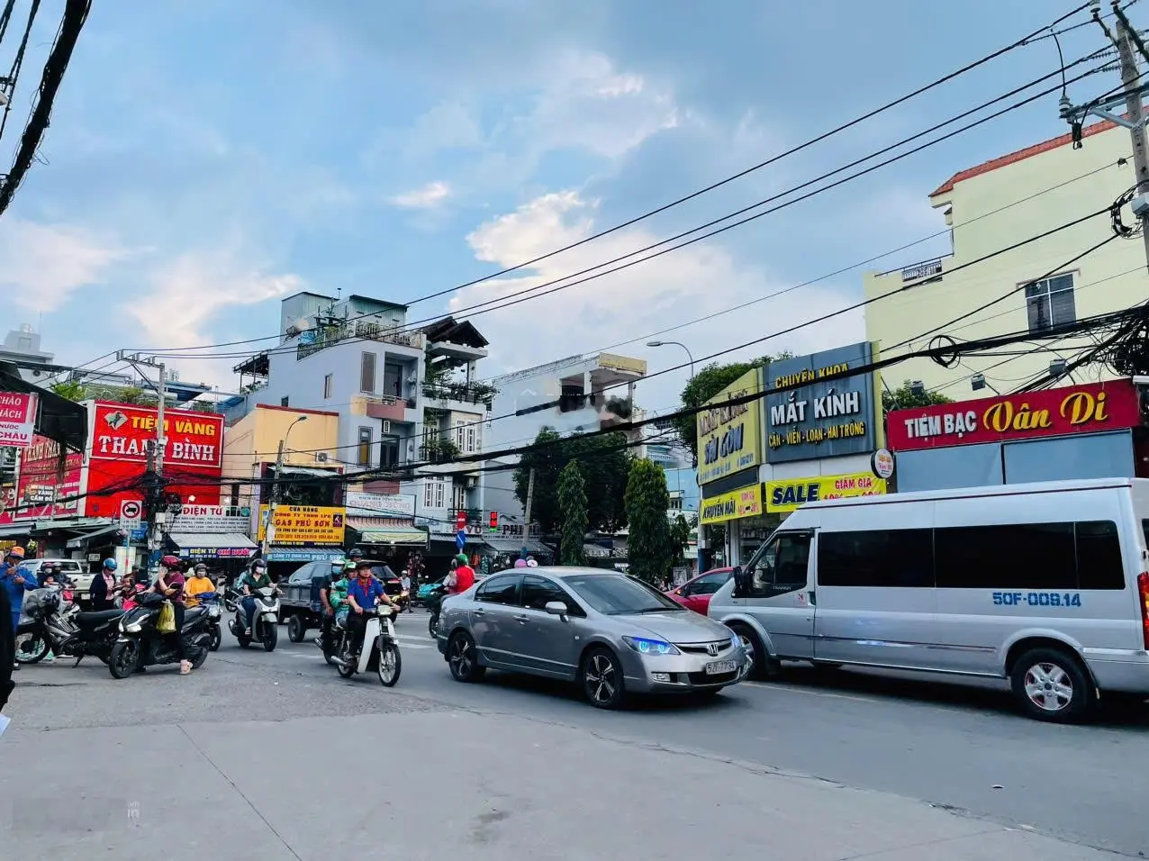Cực Hiếm! Bán nhà mặt tiền kinh doanh sầm uất Đại Lộ II, sát chợ Phước Bình, thích hợp KD đa nghành