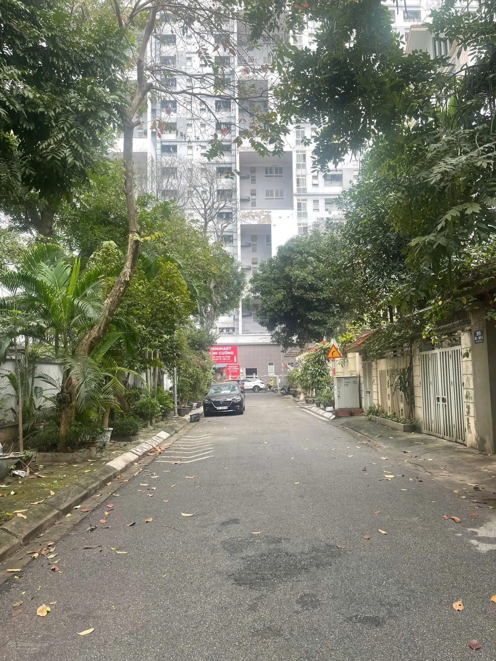 Biệt thự đẹp nhất - Mỹ Đình 2, cạnh Hàm Nghi, 200m2 MT 10m, khu vực Toàn Tướng Quân Đội, Công An