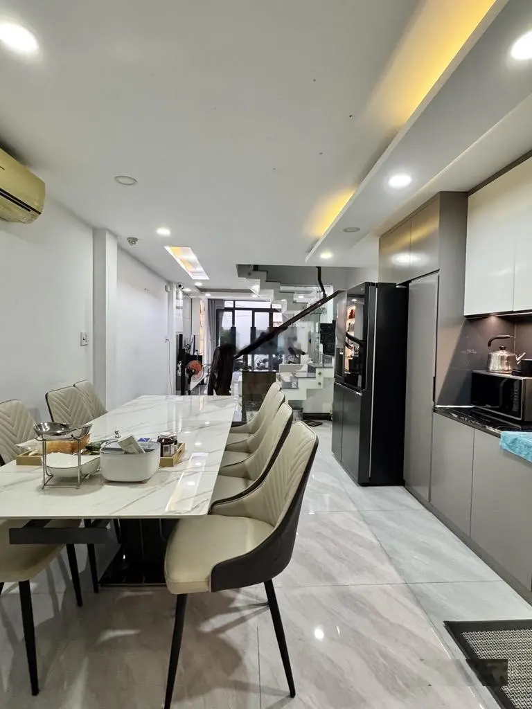 * bán nhà khu vip trần hưng đạo quận 5 _hẻm 6m đúc 5tầng _giá 13,x tỷ