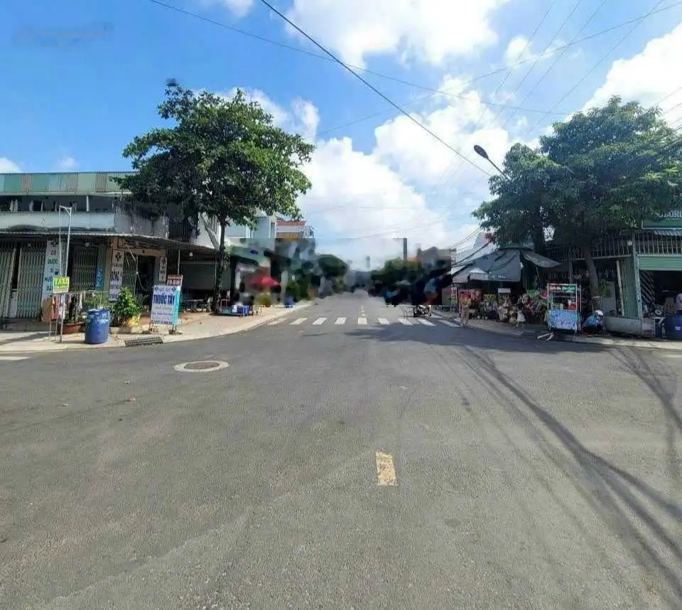Chuyển hướng đầu tư! Bán nhanh chỉ 700tr, 100m2, gần quảng trường TP. Bến Tre, Đ. Nguyễn Văn Nguyễn