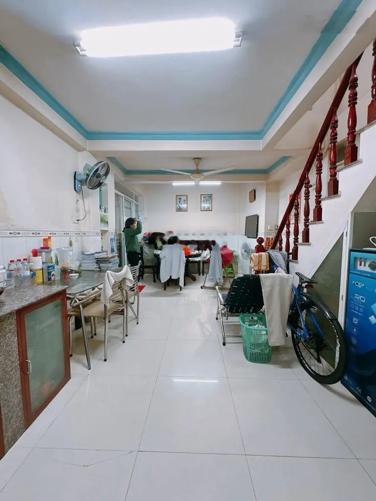 Mặt tiền cực vip 60m2, 4 tầng, 4PN, Lê Quang Sung, Quận 6, giá 7,75 tỷ