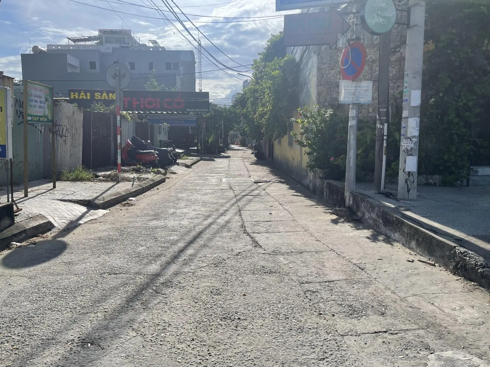 Khu phố Tây còn sốt lại lô vị trí đẹp Diện tích 166m gần võ nguyên giáp cách bãi tắm vài bước chân