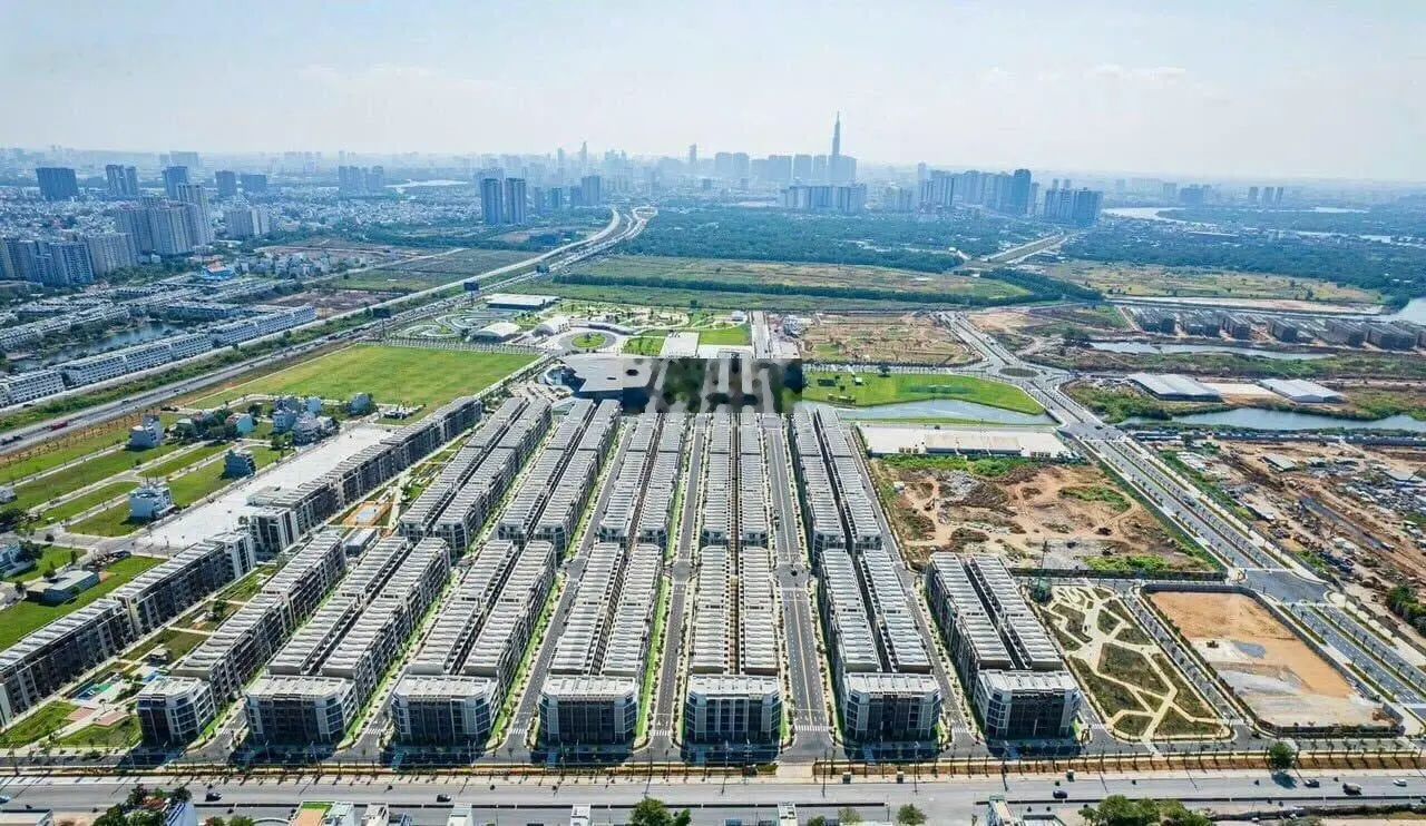 Bán nền đất sổ đỏ cá nhân KDC Phú Nhuận đường Đỗ Xuân Hợp cách The Global city 500m. LH 0932 087 ***