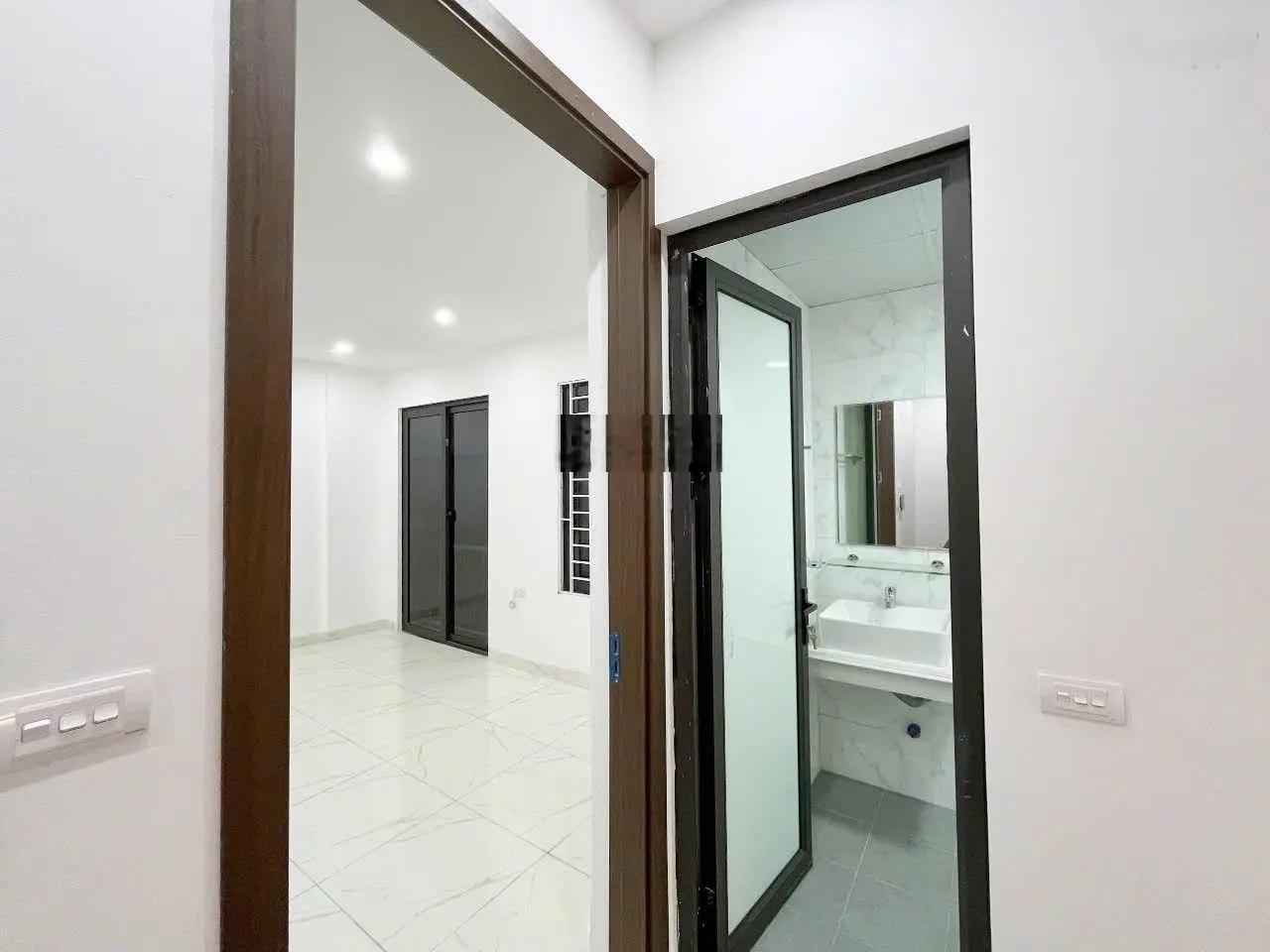 Bán nhà phân lô giá rẻ nhất tháng đầu năm