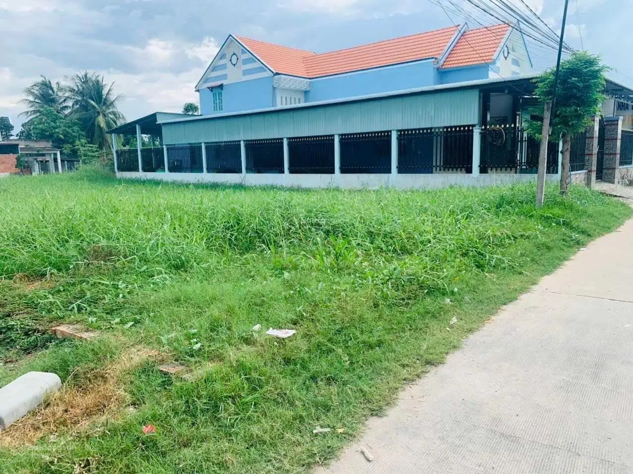 150m2 thổ cư, mặt tiền đường Nguyễn Thị Bài - xã Long An, giá siêu rẻ, sổ hồng sẵn, công chứng ngay