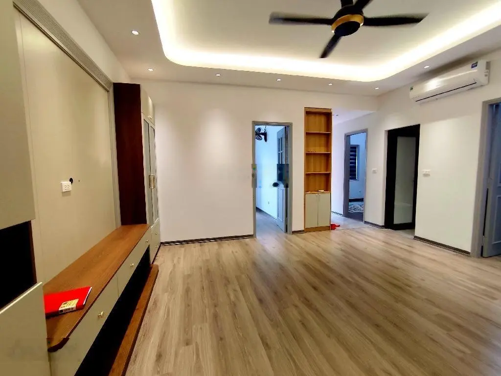BÁN Chung cư Nơ 22 KĐT Pháp Vân 78m2 3ngủ 2vs. Hoàng Mai Cách bx nước ngầm 700m. 3,7tỉ