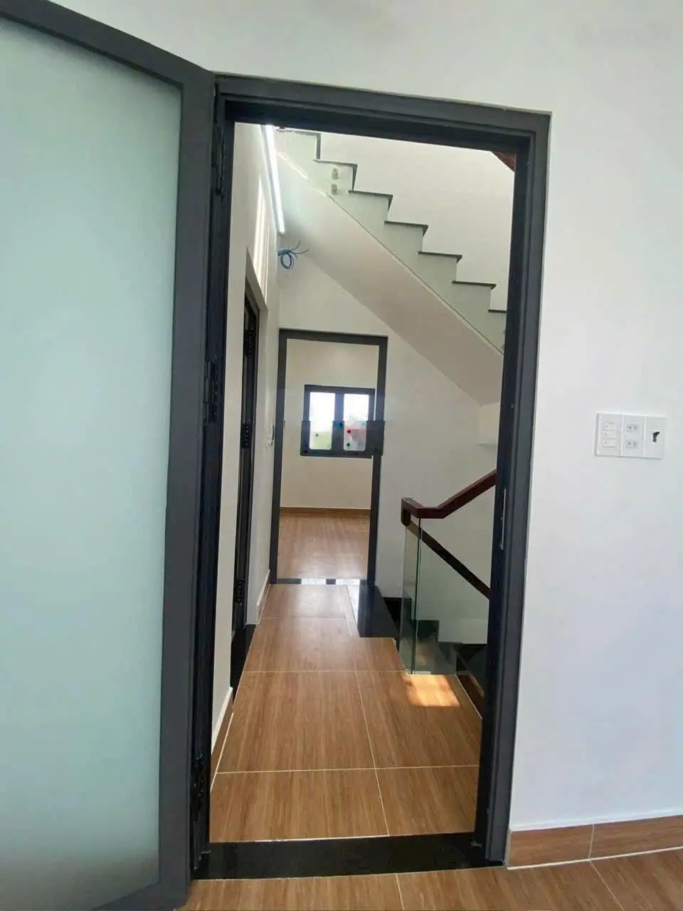 Chủ cần tiền nên bán gấp căn nhà 80m2 1trệt 2lầu ngay đường Lê Tấn Bê, gần Trường học, SHR