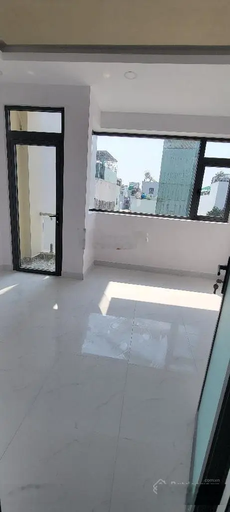 Bán gấp nhà 3 tầng 4,3x18,6 hẻm ôtô đường Văn Thân Phường 8 Quận 6 giá 5,9 tỷ. LH 0779 779 *** Zalo