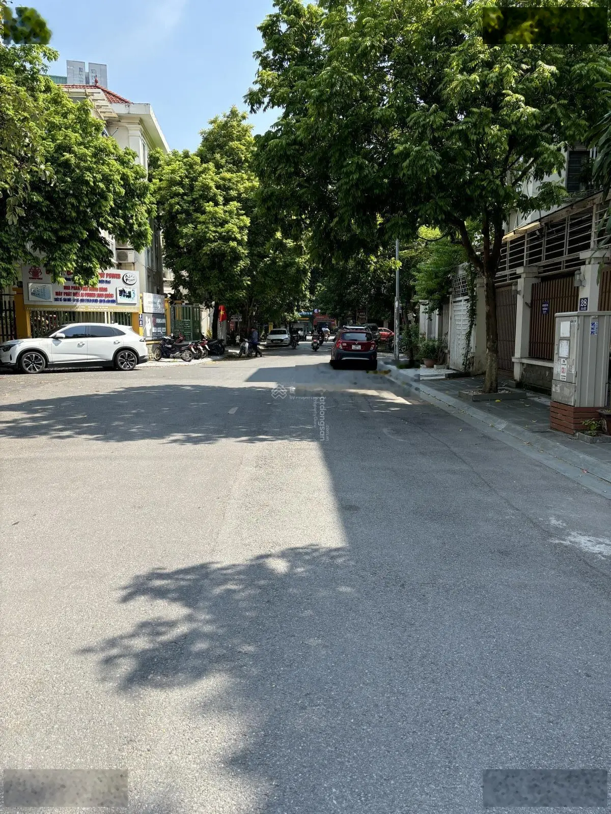 Bán Biệt Thự Liền Kề Làng Việt Kiều Châu Âu Mỗ Lao. 180m, 4 Tầng Lô Góc, 46 tỷ. View Vườn Hoa.