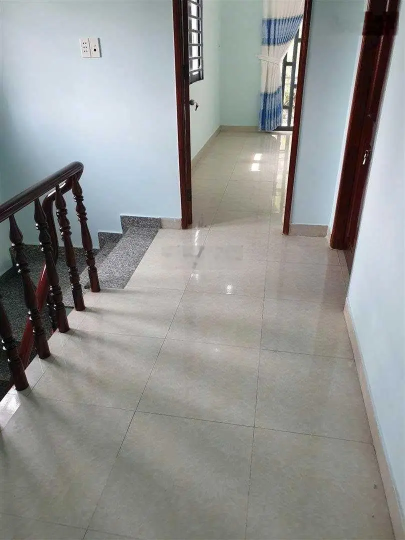 Nhà xã bà điểm hóc môn Nhà 1 lầu 4PN gần đường phan văn hớn , chợ đại hải