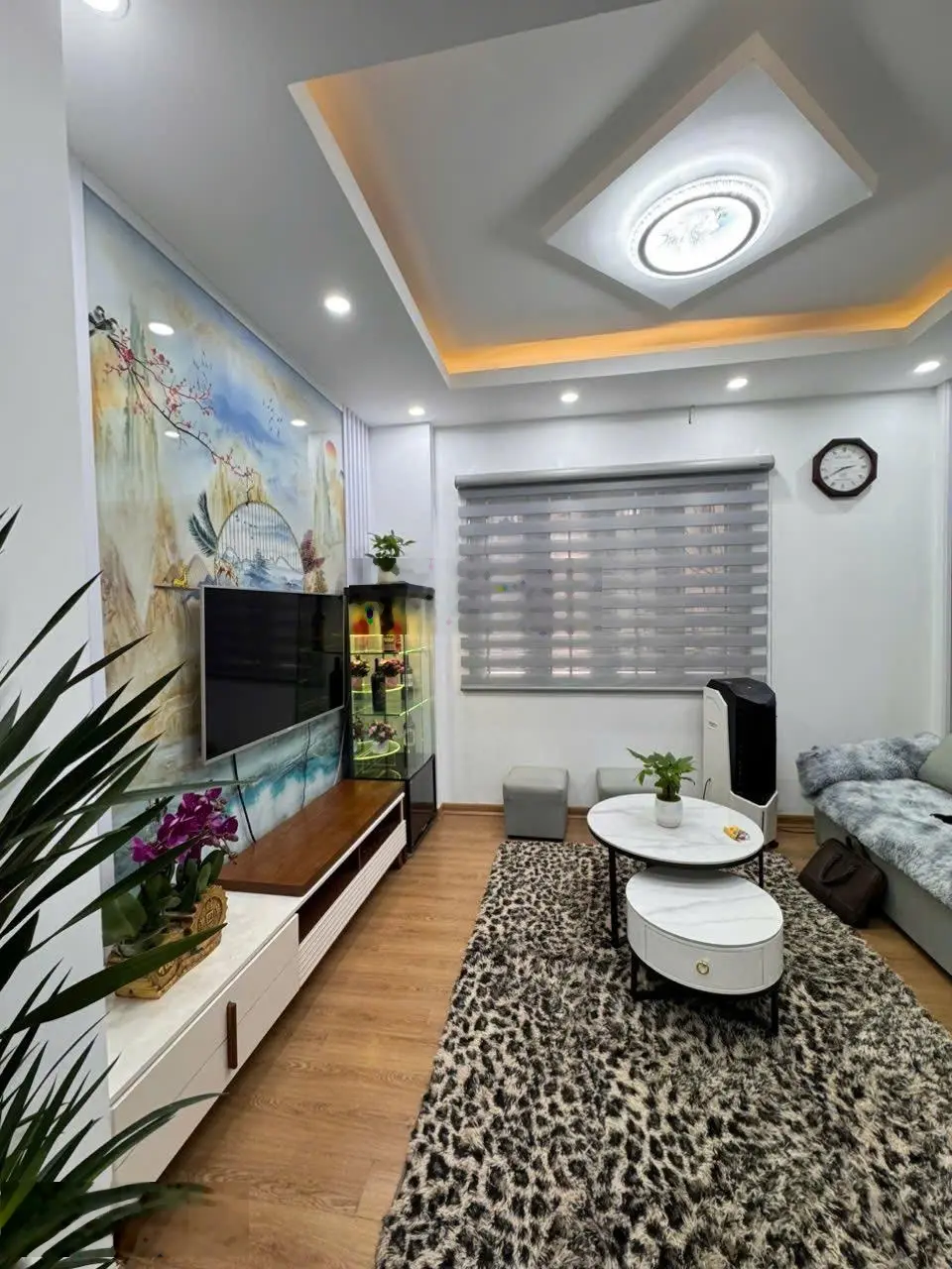 Nhỉnh 5 tỷ phố Tôn Đức Thắng, Đống Đa, 17/25m, 5 tầng, nội thất long lanh về ở ngay