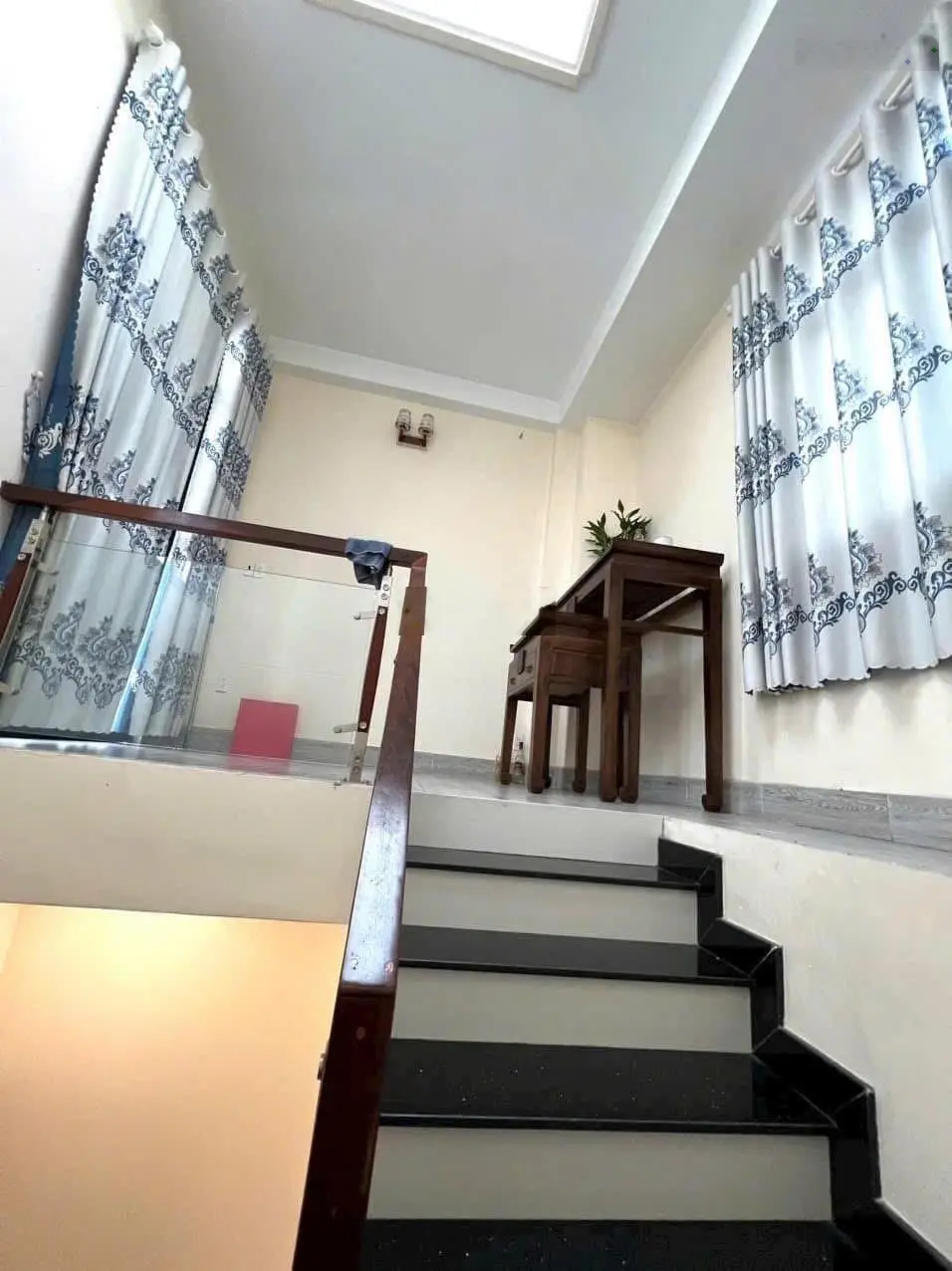 CC cần bán nhà 1trệt 2lầu 1ST, đường 12 gần Tam Đa, P. Trường Thạnh, Q9 gần KDT Đông Tăng Long