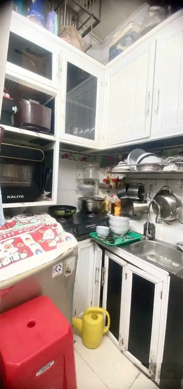 (2,95 TỶ TL) Nhà 1 Sẹc Hòa Hảo, 2 Lầu, Sát Mặt Tiền, Hẻm đẹp..!