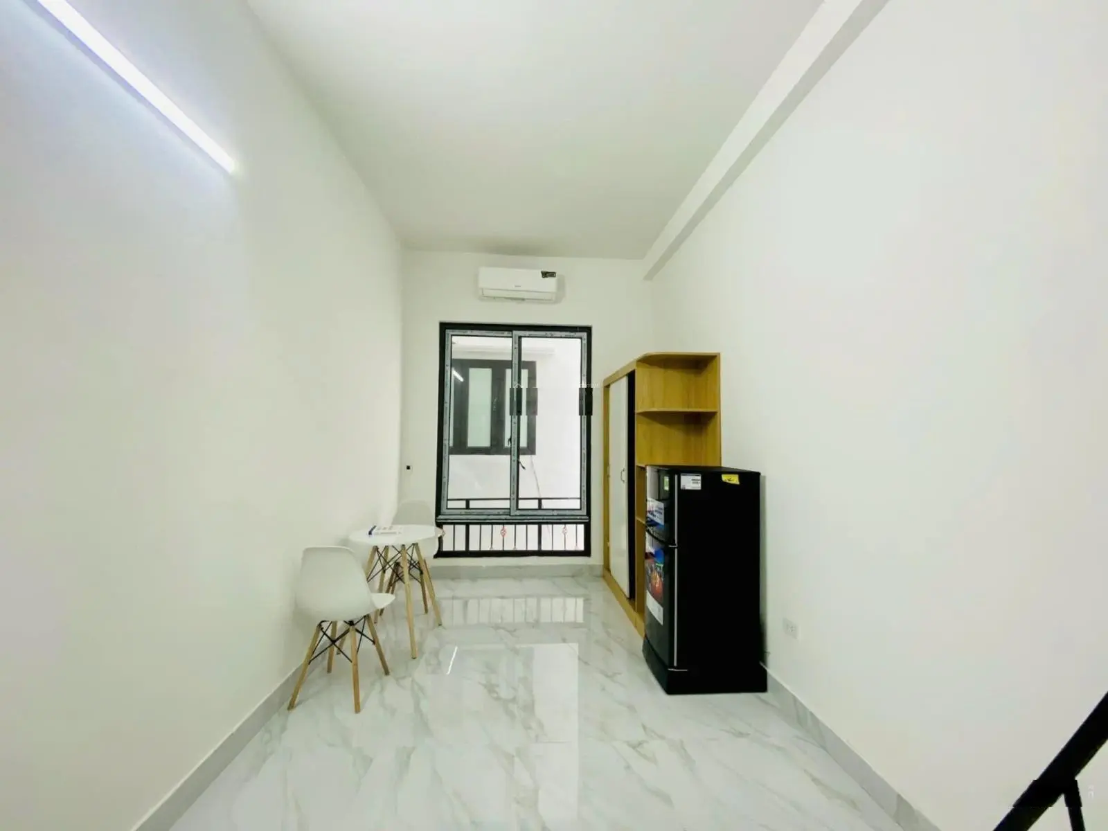 Bán toà căn hộ dòng tiền - Lạc Long Quân - xây mới cứng