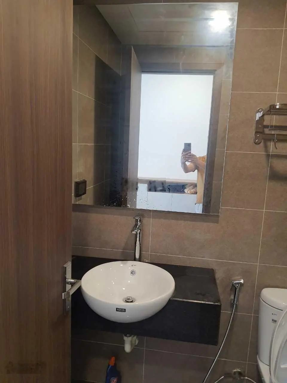 Bán căn hộ Aquapark 2pn full đồ và nguyên bản chủ đầu tư giá 1.8xx tỷ