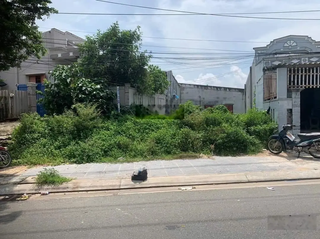 Mặt tiền đường Lê Lai cách bãi biển Phước Hải chỉ 100m. 138m2, mặt tiền 10m quy hoạch đất ở