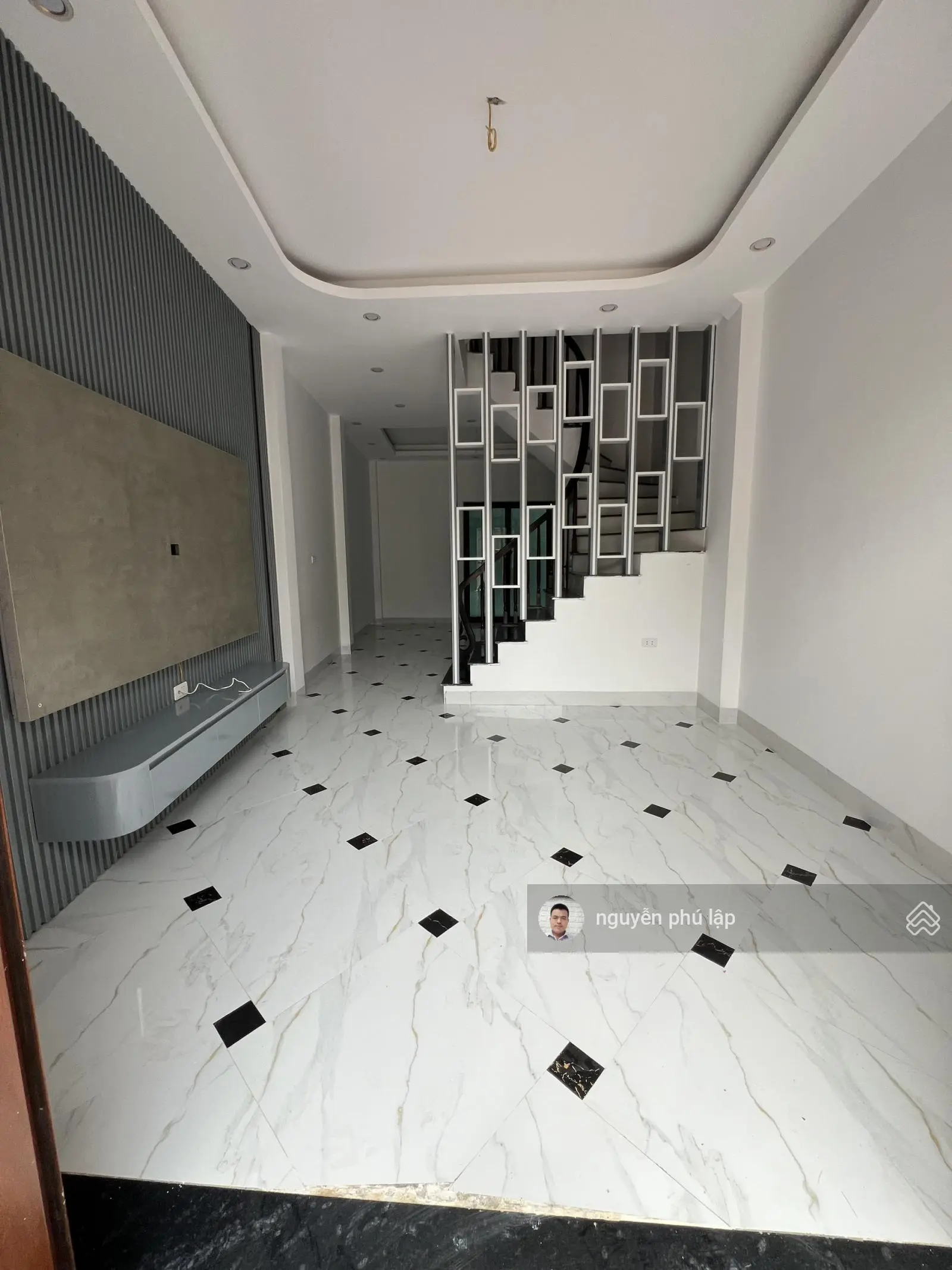 Nhà Dân xây Tân phú-Hưng Đạo 52m2 /4 tầng Ngay Cầu tân phú Cách SVĐ mỹ Đình 13km Giá chỉ 3,1 tỷ