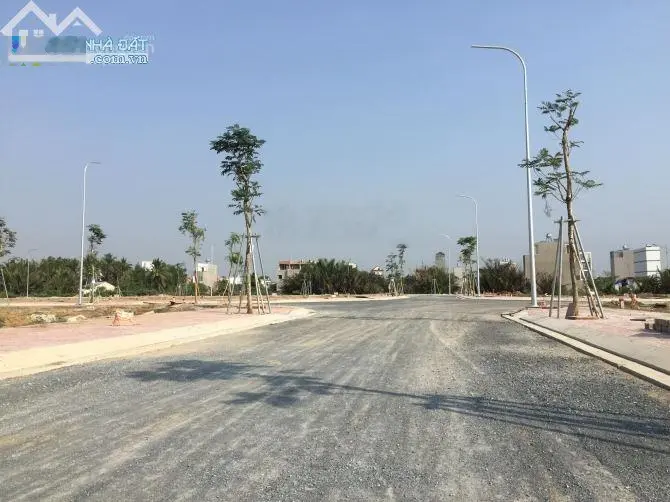 Bán nền dự án 87m2 giá chỉ 1,9 tỷ đồng đường Trường Lưu, P. Long Trường, Quận 9