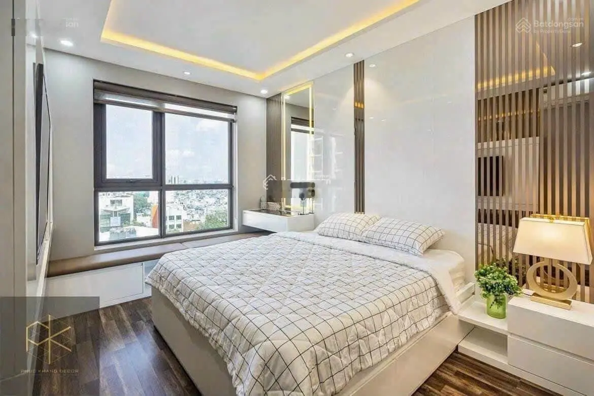 Bán CHCC Carillon 3, Hoàng Hoa Thám, Tân Bình, DT - 95m2 3PN 2WC. Giá 4 tỷ 750 + sổ hồng. LH Hậu