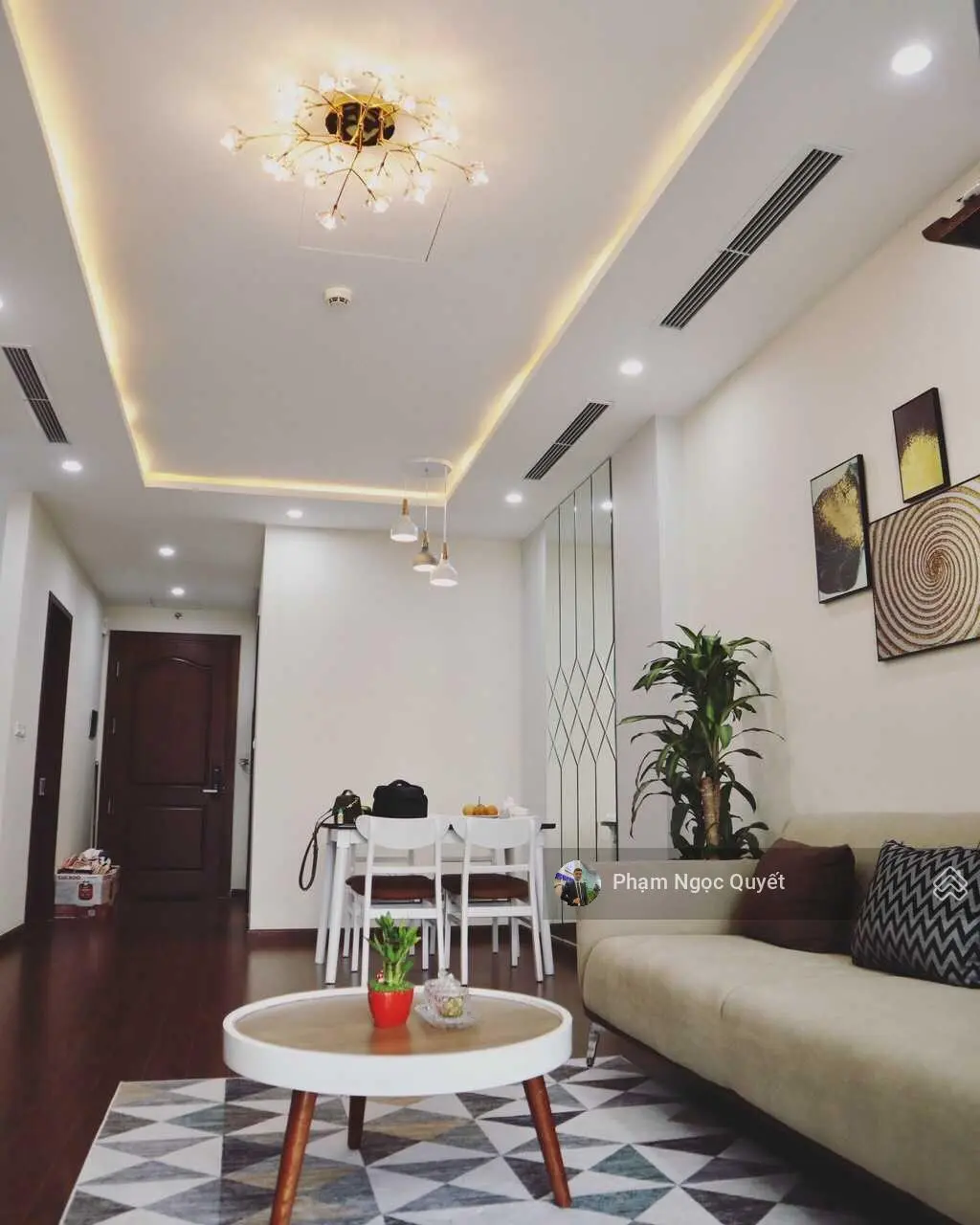 (Giá thật) chính chủ bán căn 78m2 2PN + 2WC full nội thất giá 5.3 tỷ CC Roman Plaza