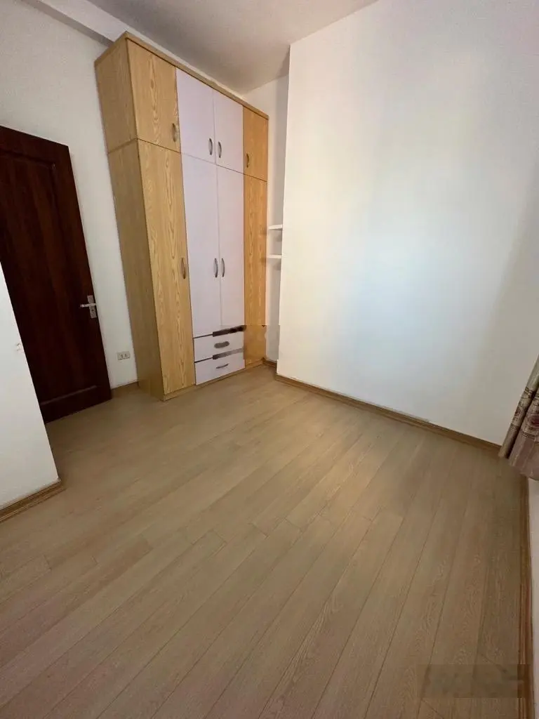 Chính chủ cần bán chung cư ở KĐT Kim Văn Kim Lũ, chỉ chưa đến 3 tỷ đã có SHK Hà Nội. 57m2 x 2,83 tỷ