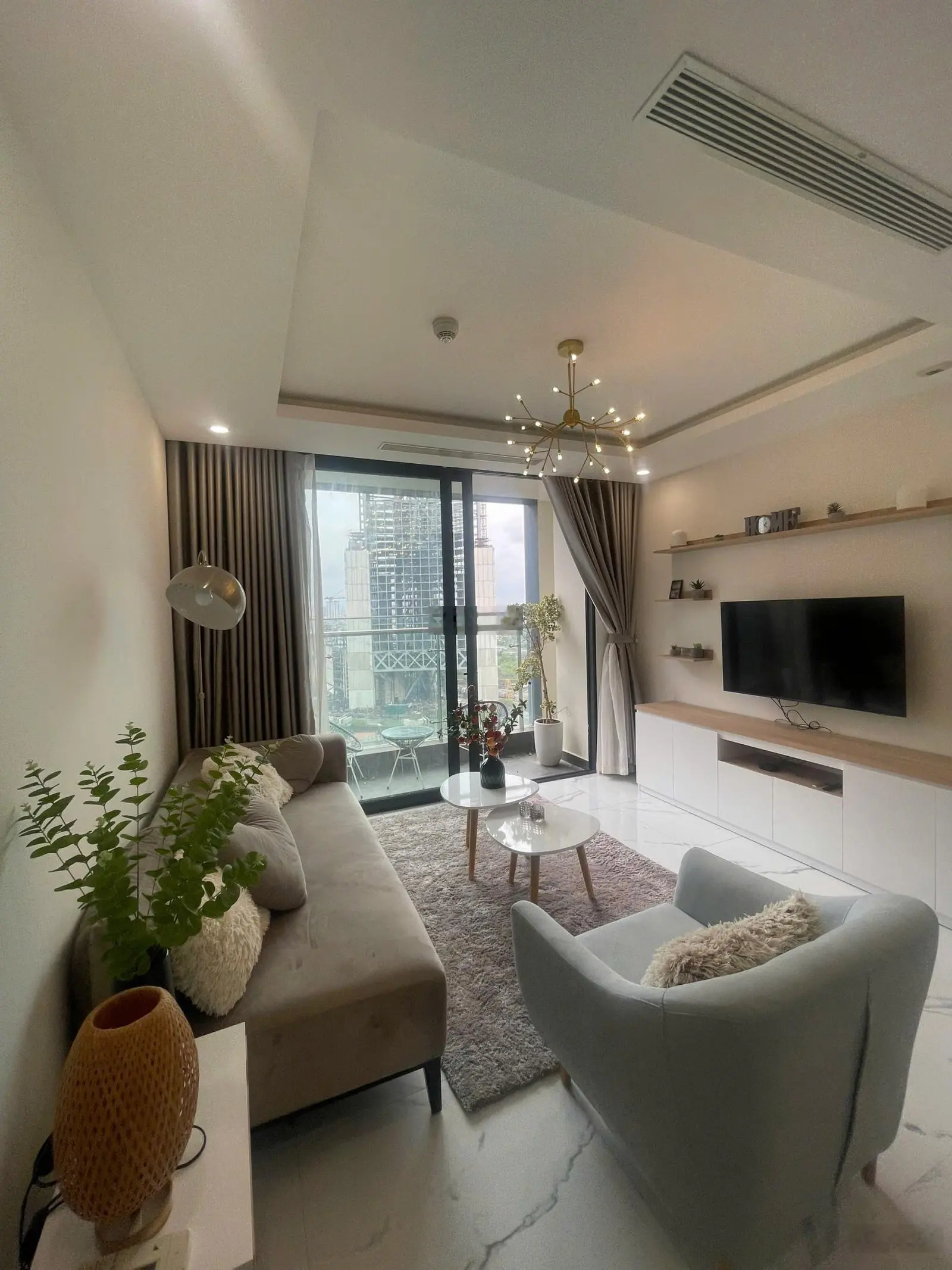 Bán 3 căn S3 11 103m2 và S2 01 98m2 3N view Phạm Văn Đồng tầng trung cao đẹp chỉ 7-7.2tỷ ở ngay
