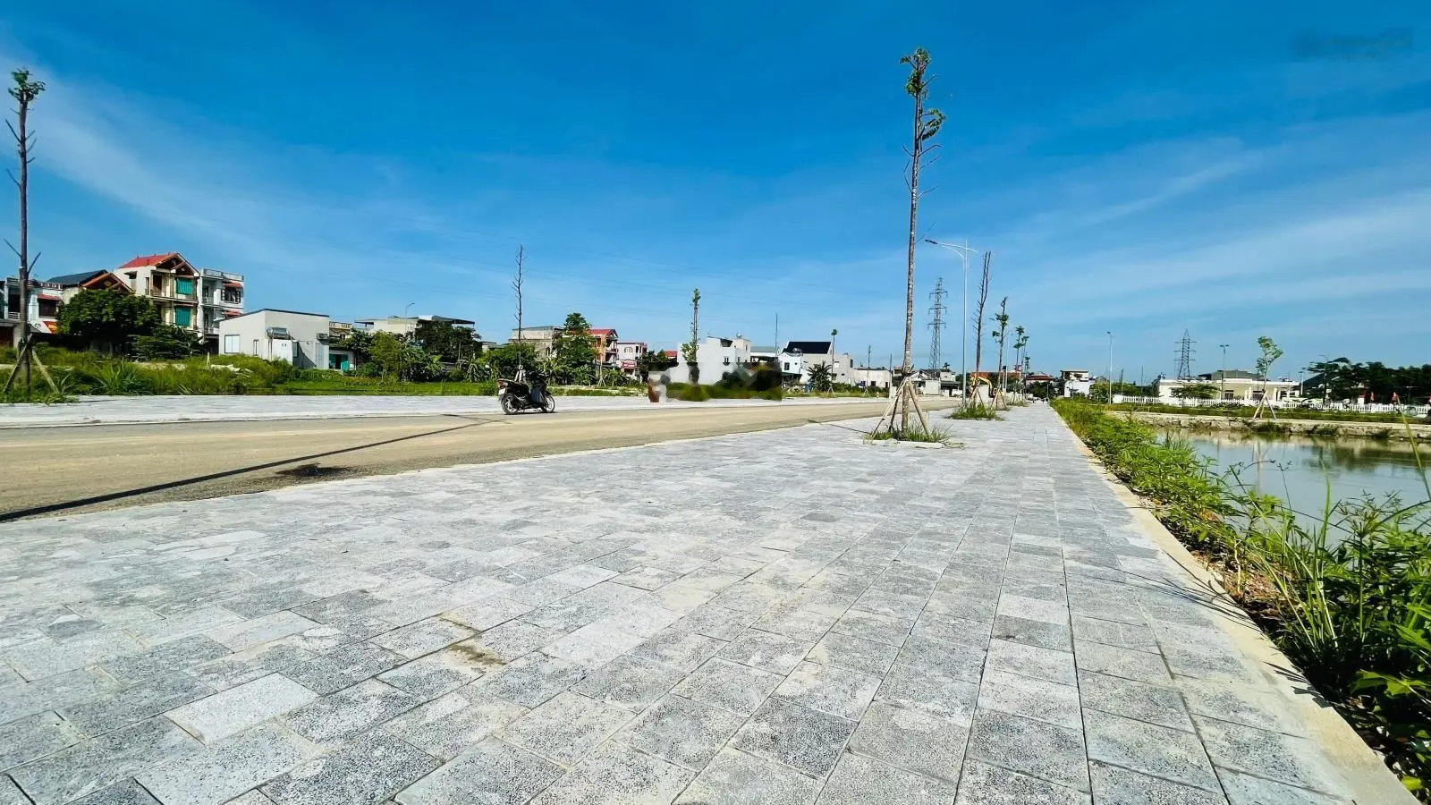 Bán lô đẹp ko lỗi làm nhà ở luôn, MBQH 520 thị trấn Rừng Thông, Thanh Hoá. Giá siêu rẻ 1tỷxx (x bé)