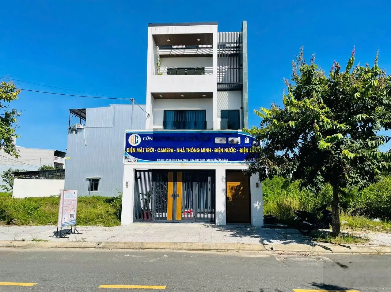 Cần tiền bán gấp 2 lô đất 200m2 Đông Nam đường 7m5 Nguyễn Thành Long chạy thẳng sang chung cư Ori