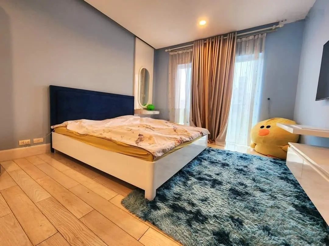 Bán tòa Apartment Đặng Thai Mai - 95m2 x 9T Thang máy - MT 10m - Lô góc hướng TN