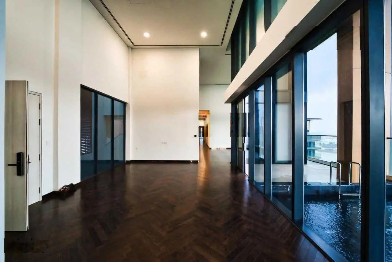 Cập nhật các căn hộ đặc biệt, siêu hiếm 4 PN - duplex-penthouse đang bán. LH: 0708 899 *** Hoàng Phú