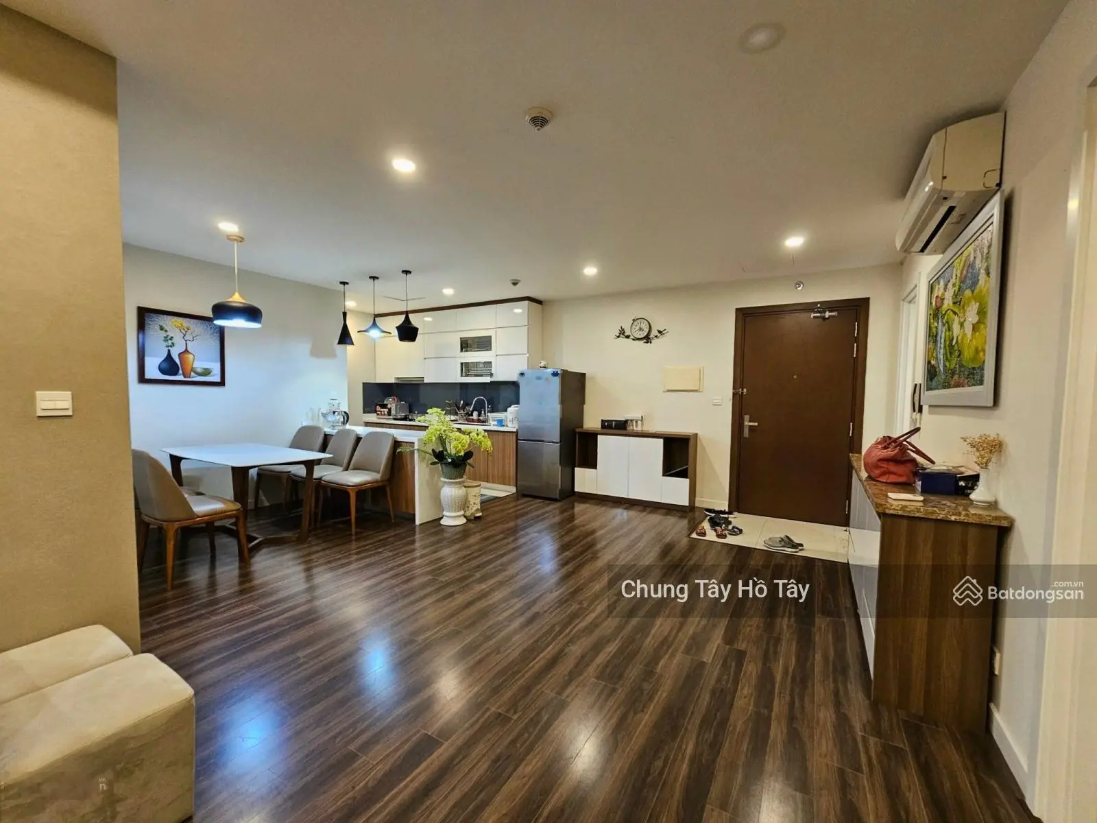 CHÍNH CHỦ - Bán gấp căn 84,5m2, Kosmo Tây Hồ - 2PN, tầng cao, view hồ Tây. Nhỉnh 8 tỷ 0787 486 ***