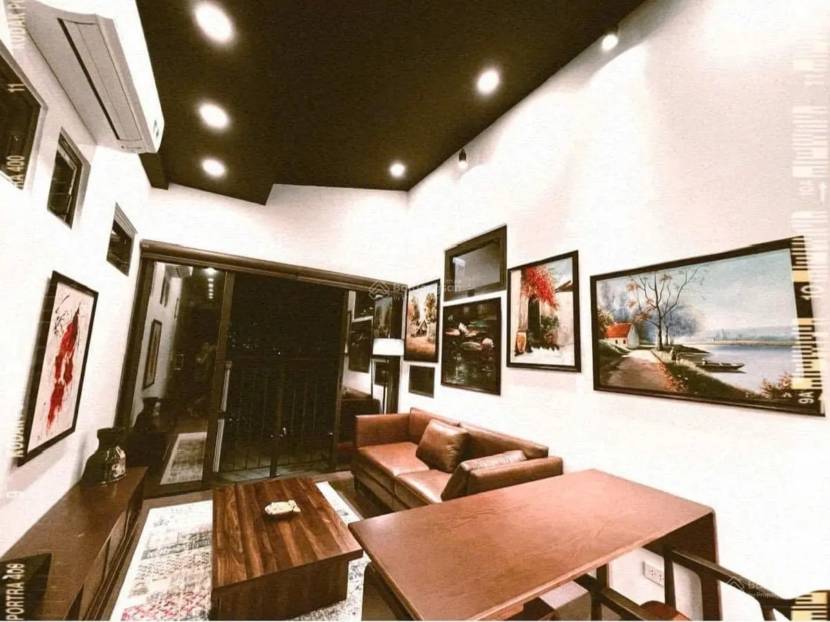Nhà 9 Tầng Đội Cấn : 50m2 - Thang Máy - Thông Sàn - Nhà Đẹp Ở và Có Dòng Tiền.