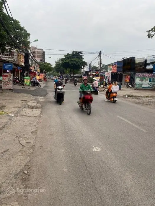 Nhà mặt phố Vĩnh hưng, vẻ hè rộng thênh thang ô tô tránh, KD,VP hết nấc, dt 60m, 3,6 mặt tiền...