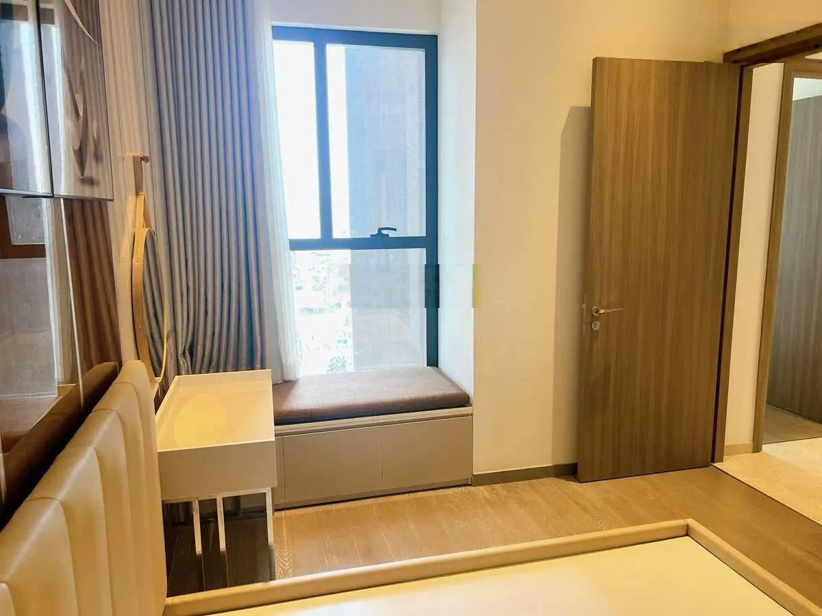 Chủ đi nước ngoài định cư cần nhượng lại căn hộ mới, đẹp sát sông Đà Nẵng. View sông Hàn, thành phố