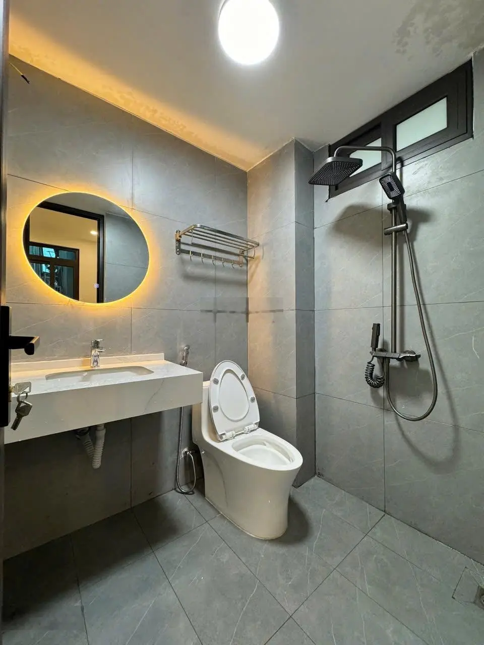 Nhà mới ngõ Ô tô quận Hai Bà Trưng chỉ 200tr/m2