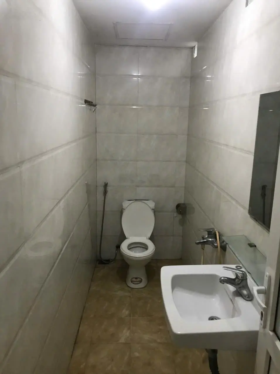Chị gái mình cần bán nhà riêng tổ 20 Làng Nha Thạch Bàn, DT 60m2, MT 5,1m, giá 7,8tỷ
